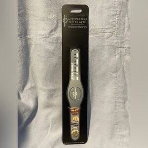 NEW Star Wars Galactic Starcruiser‎ Halcyon Chandrila Gray Magic Band MagicBand